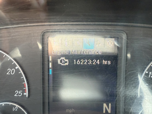 FREIGHTLINER CASCADIA 126SLP 2021