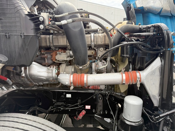 FREIGHTLINER CASCADIA 126SLP 2021