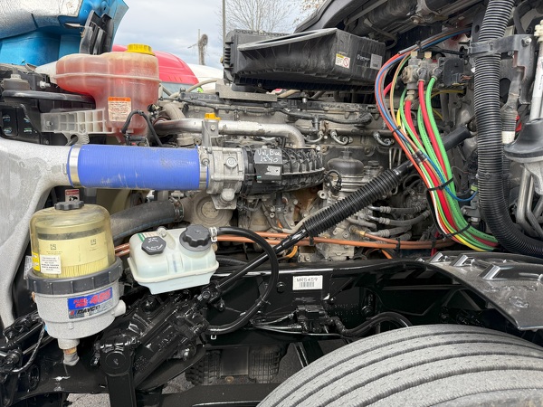 FREIGHTLINER CASCADIA 126SLP 2021