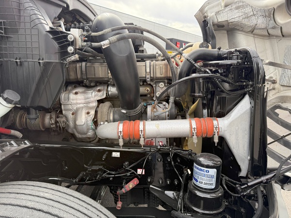 FREIGHTLINER CASCADIA 126SLP 2021
