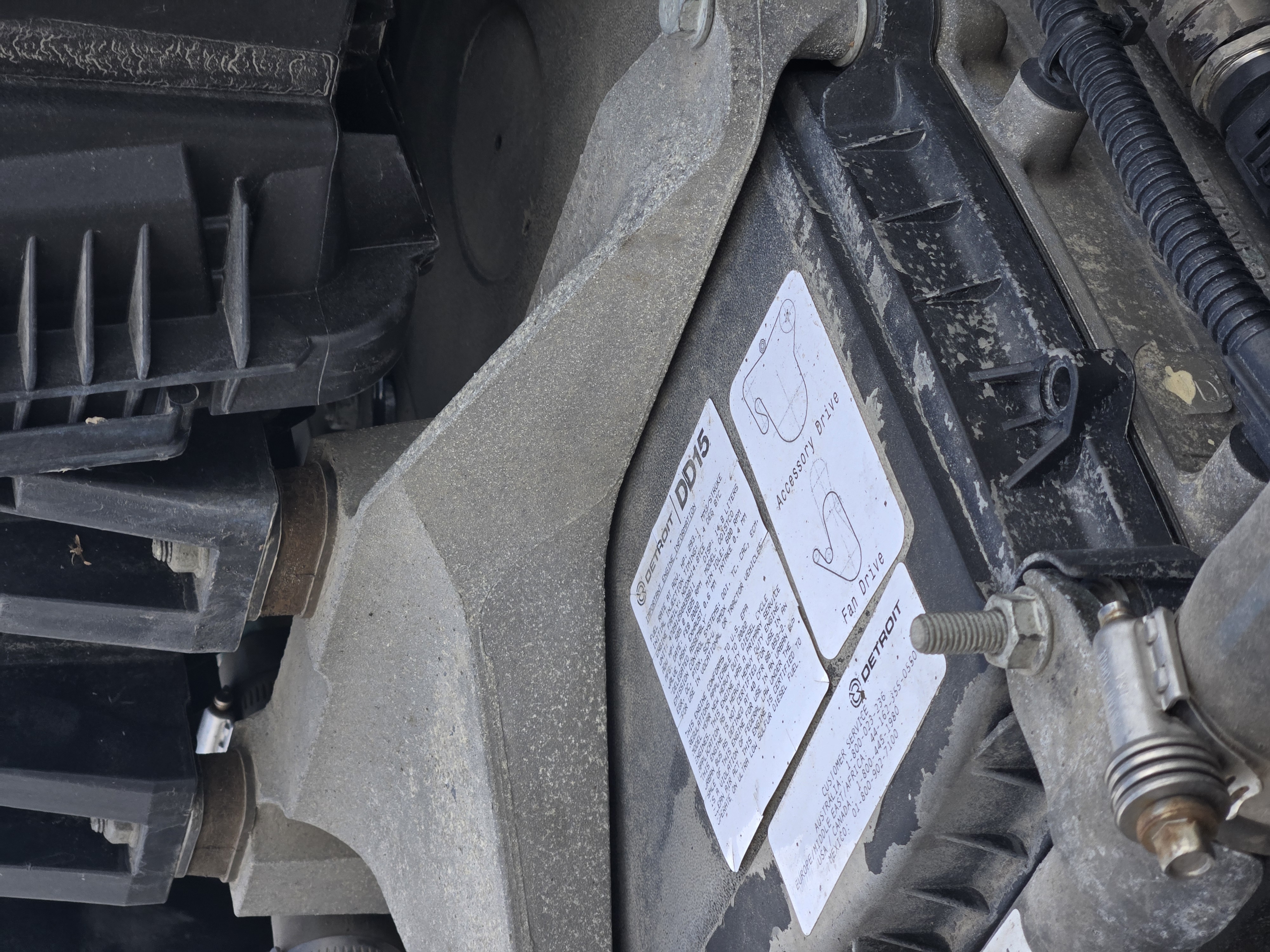 2023 FREIGHTLINER CASCADIA 126SLP - image 11