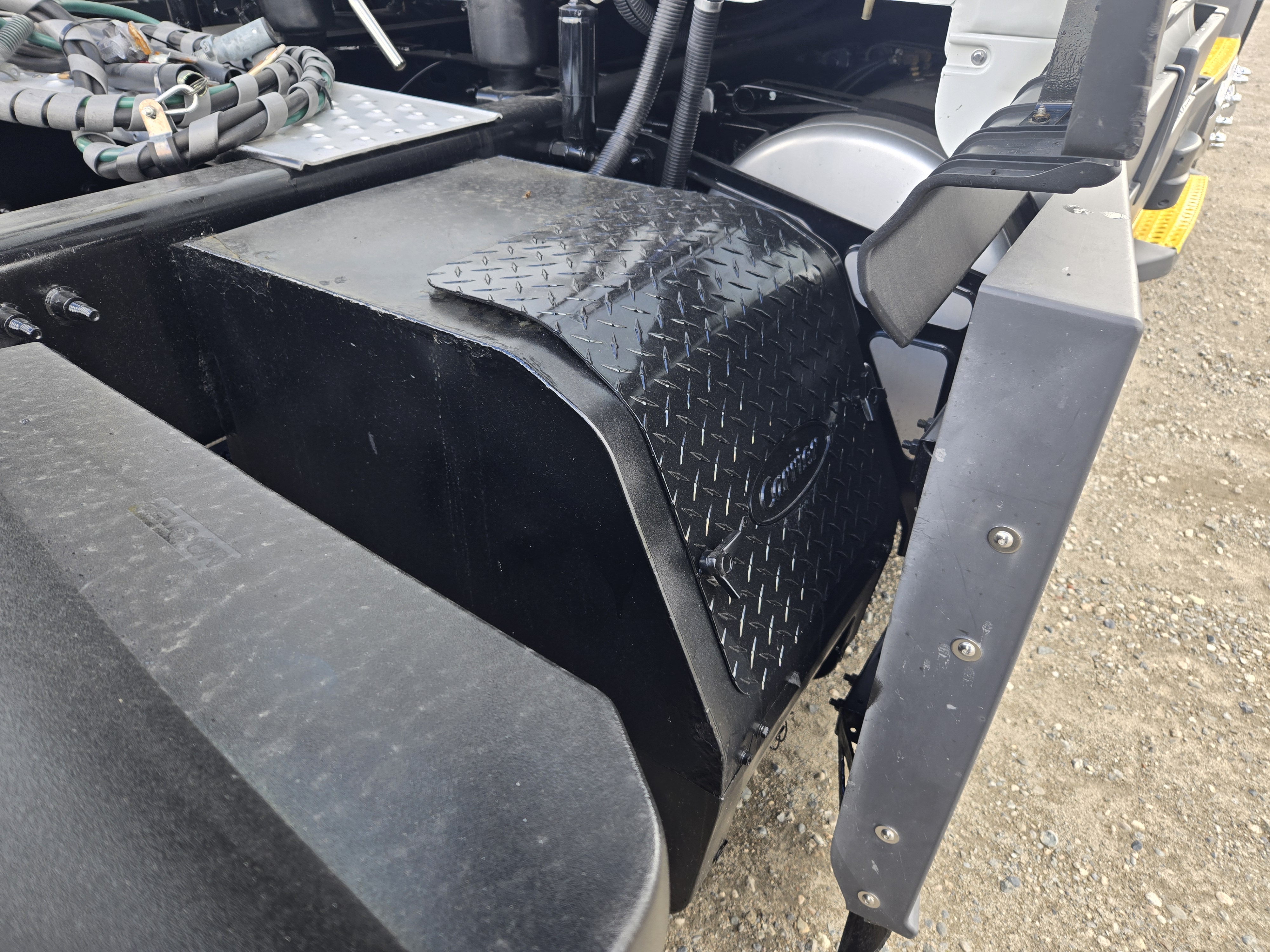 2021 FREIGHTLINER CASCADIA 126SLP - image 10