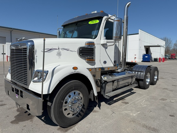 FREIGHTLINER 122SD 2021