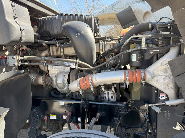 FREIGHTLINER 122SD 2021