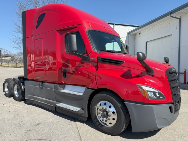 FREIGHTLINER CASCADIA 126SLP 2021
