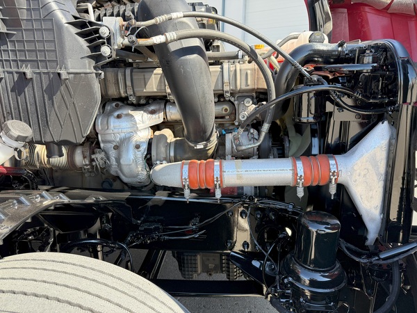 FREIGHTLINER CASCADIA 126SLP 2021