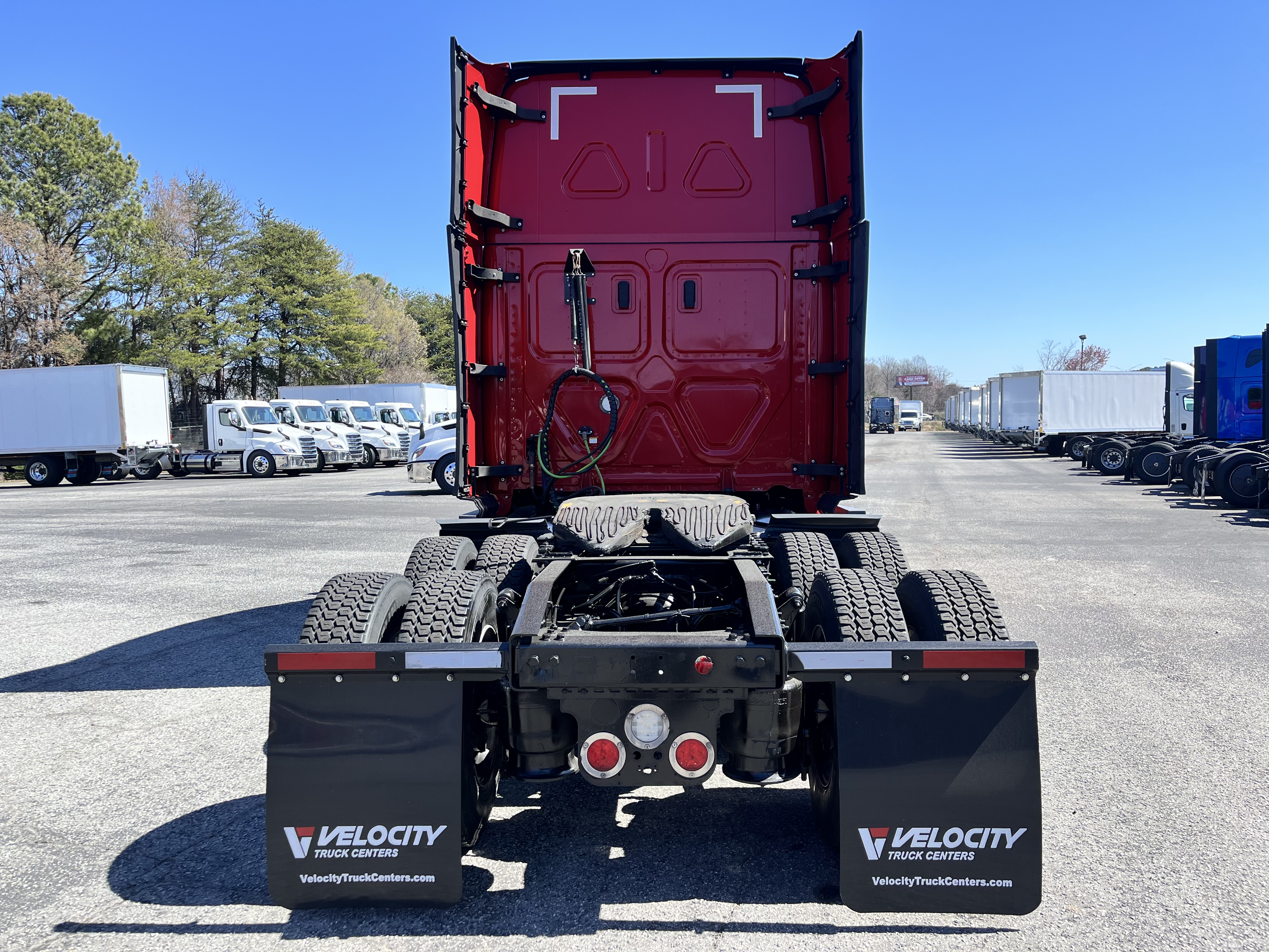 2021 FREIGHTLINER CASCADIA 126SLP - image 5