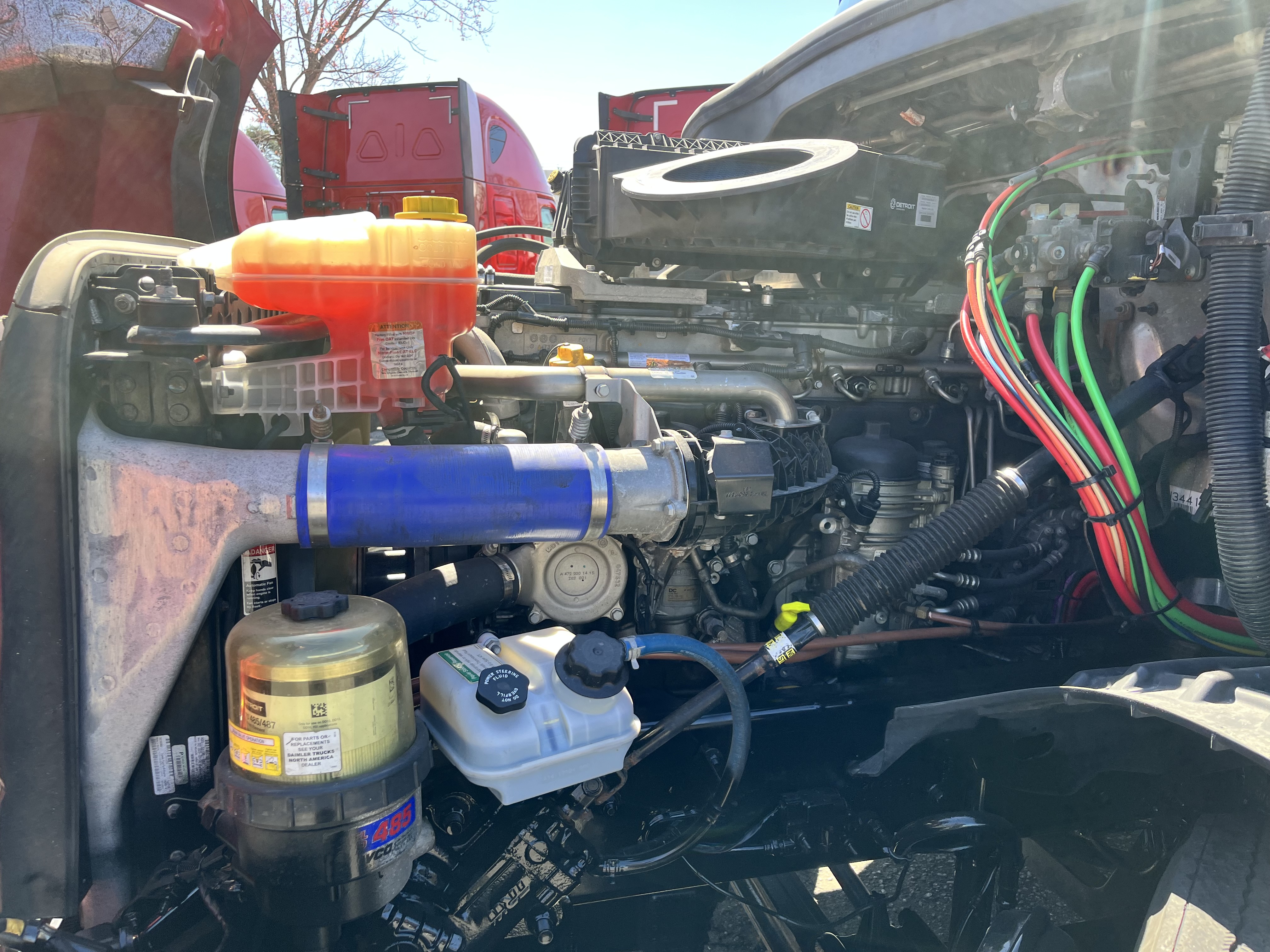 2021 FREIGHTLINER CASCADIA 126SLP - image 10