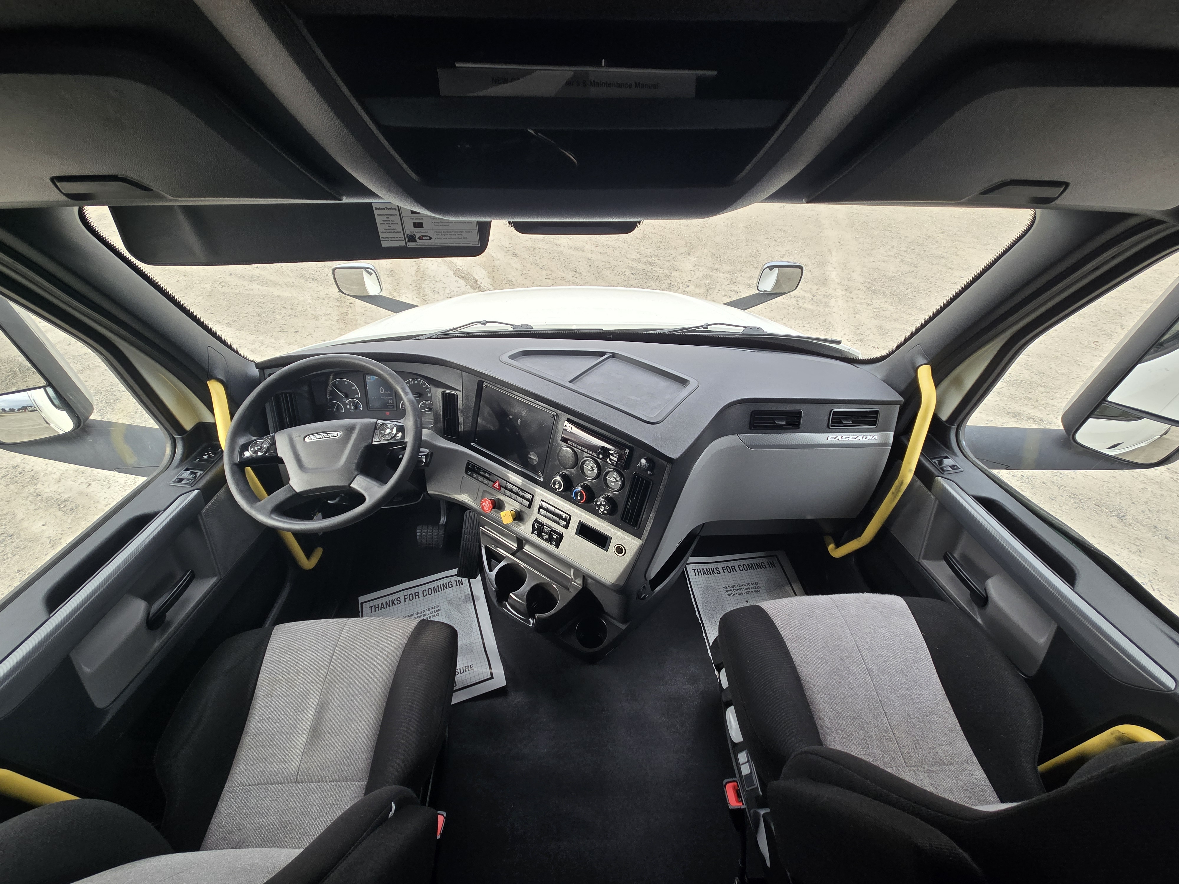 2022 FREIGHTLINER CASCADIA 126SLP - image 18