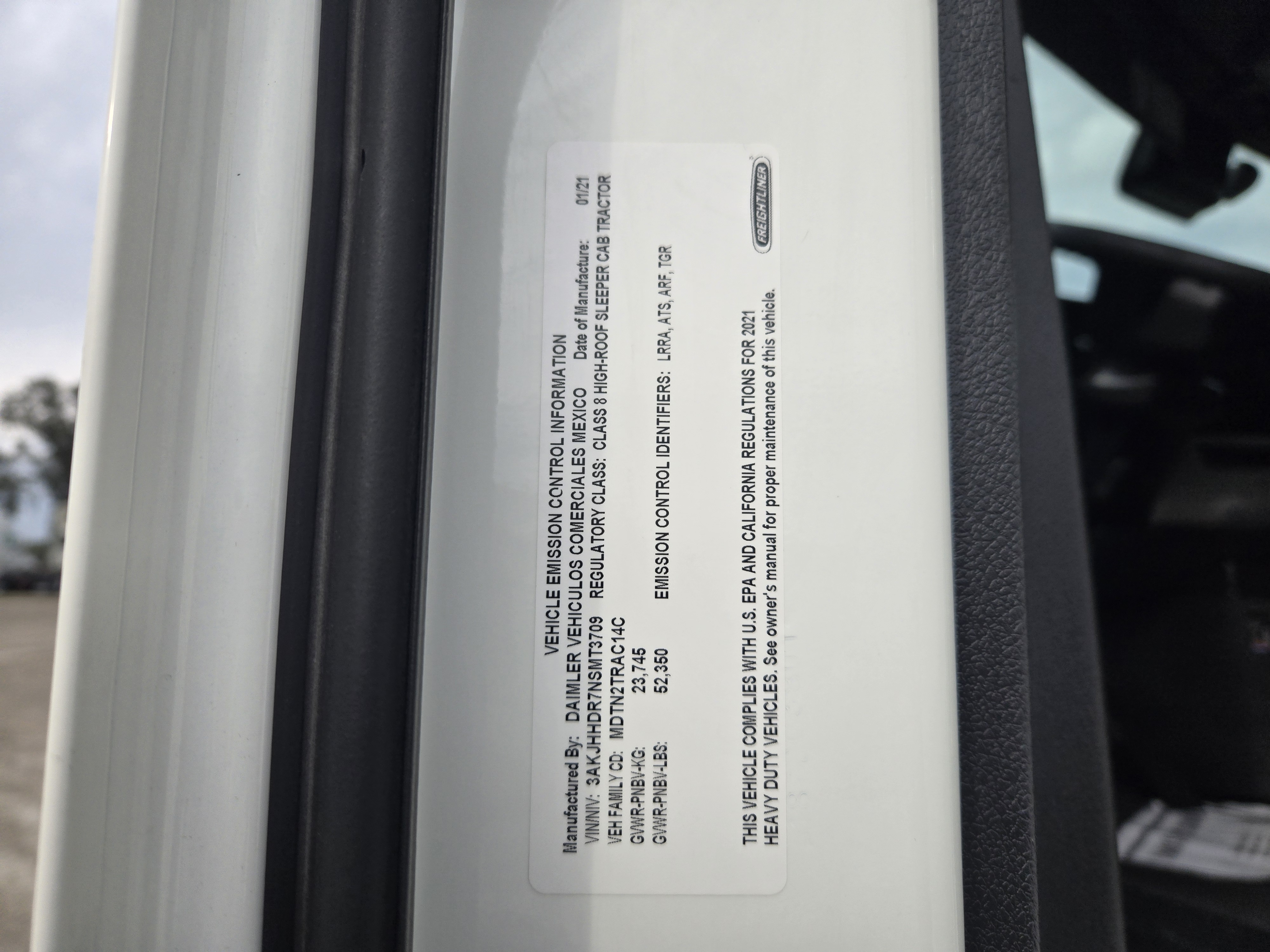 2022 FREIGHTLINER CASCADIA 126SLP - image 21