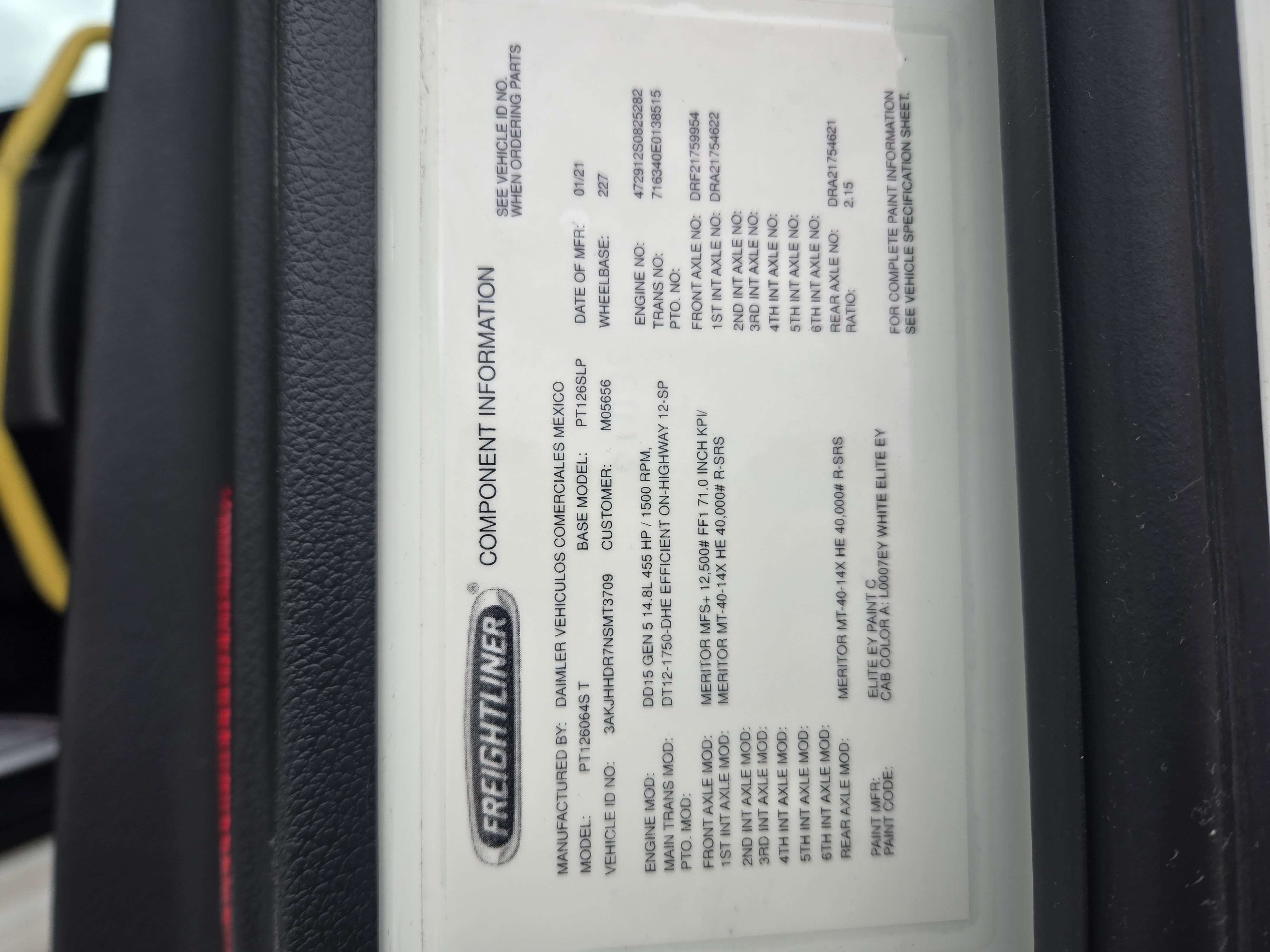 2022 FREIGHTLINER CASCADIA 126SLP - image 22