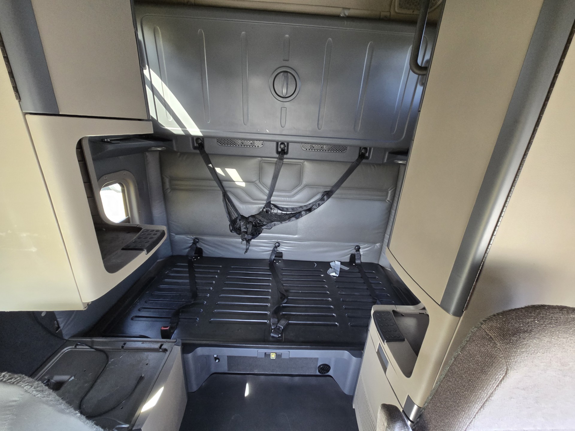 2018 FREIGHTLINER CASCADIA 125SLP - image 13