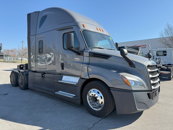 FREIGHTLINER CASCADIA 126SLP 2021