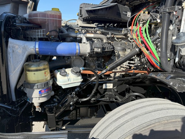FREIGHTLINER CASCADIA 126SLP 2021