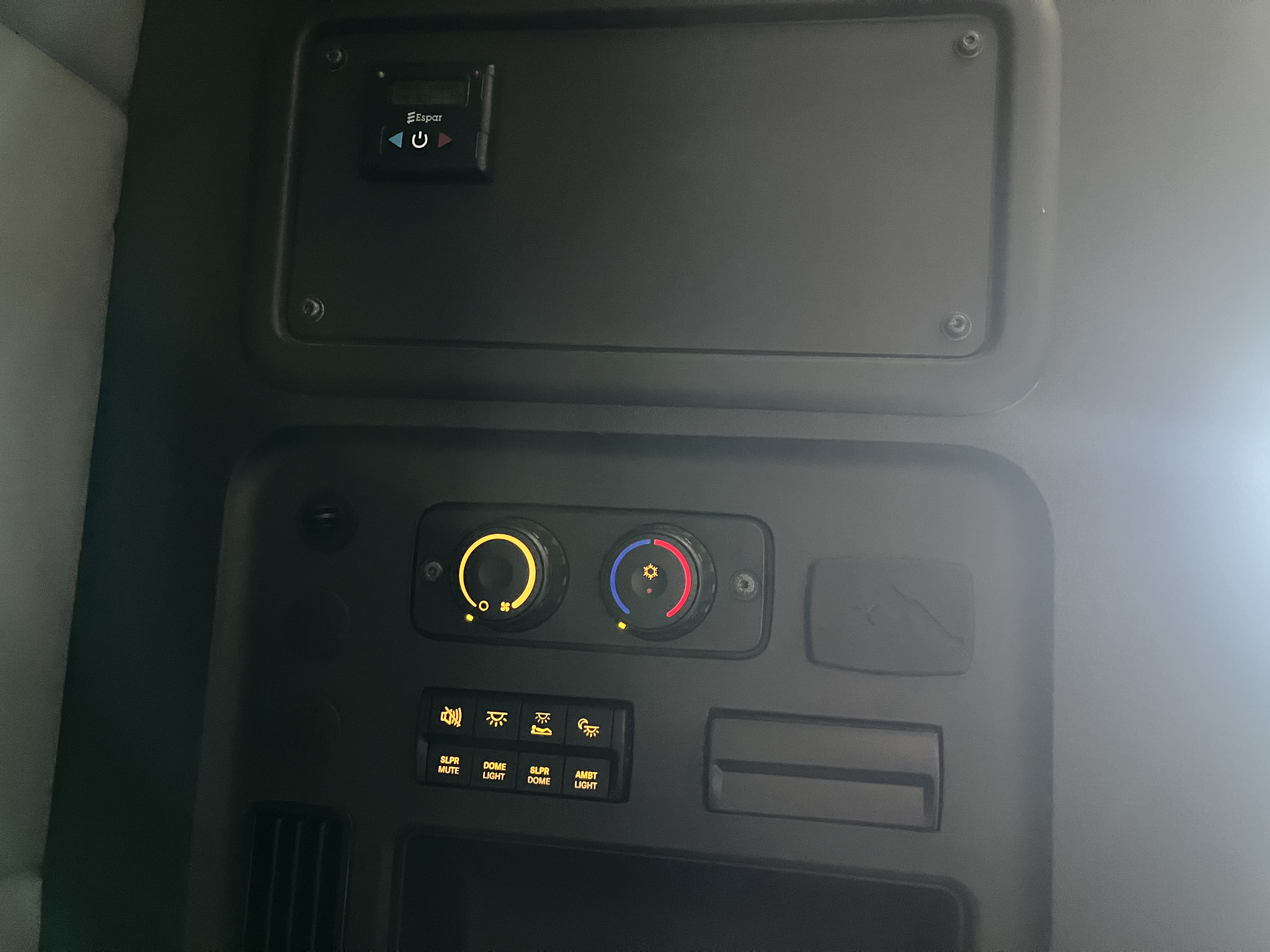 2020 FREIGHTLINER CASCADIA 126SLP - image 19