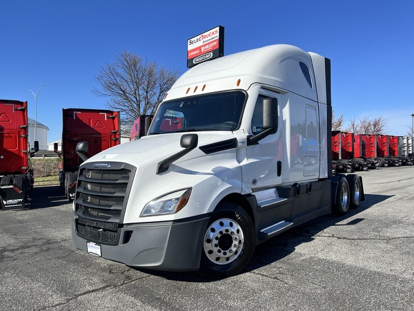 FREIGHTLINER CASCADIA 126SLP 2023