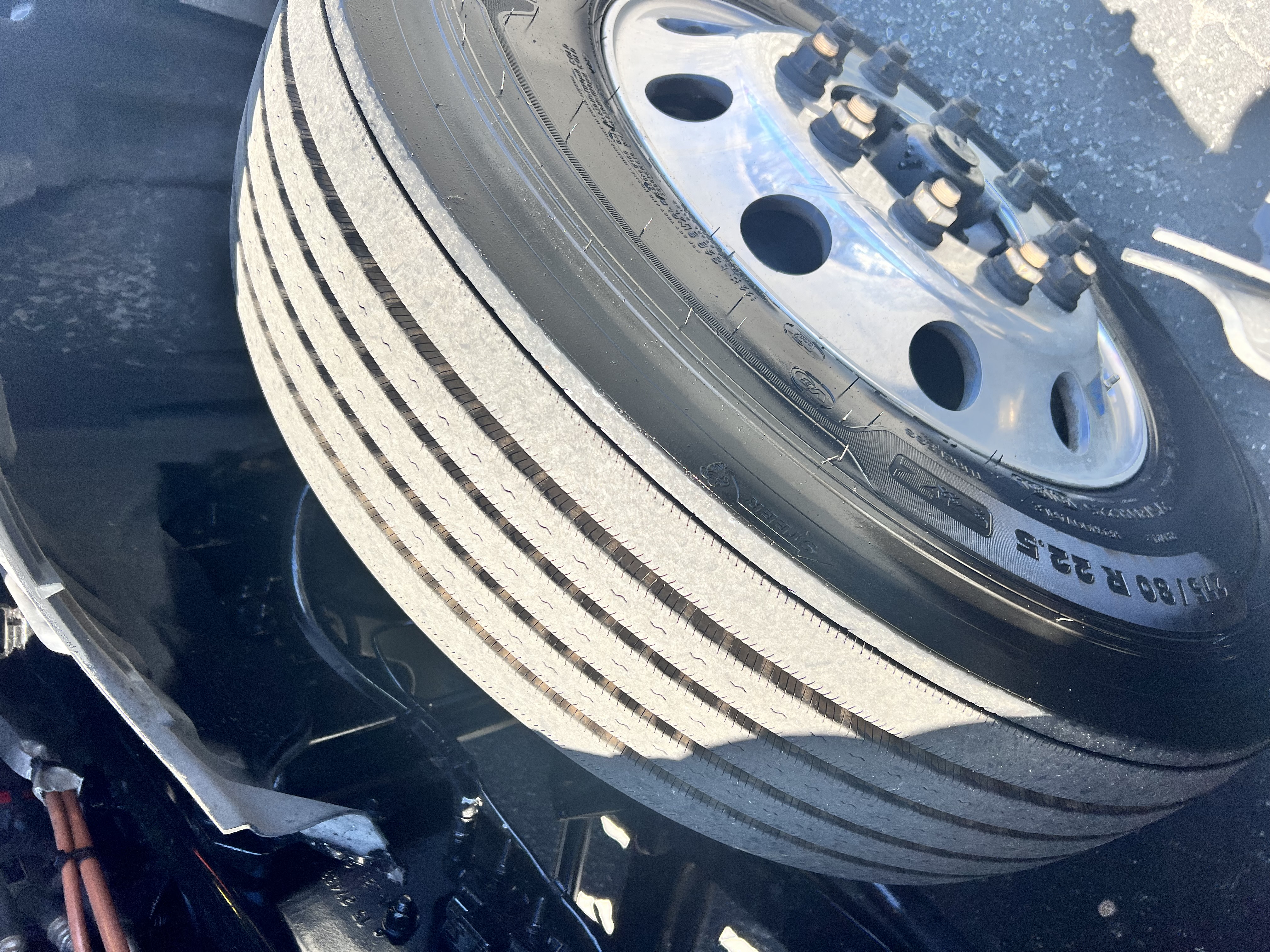 2021 FREIGHTLINER CASCADIA 126SLP - image 9