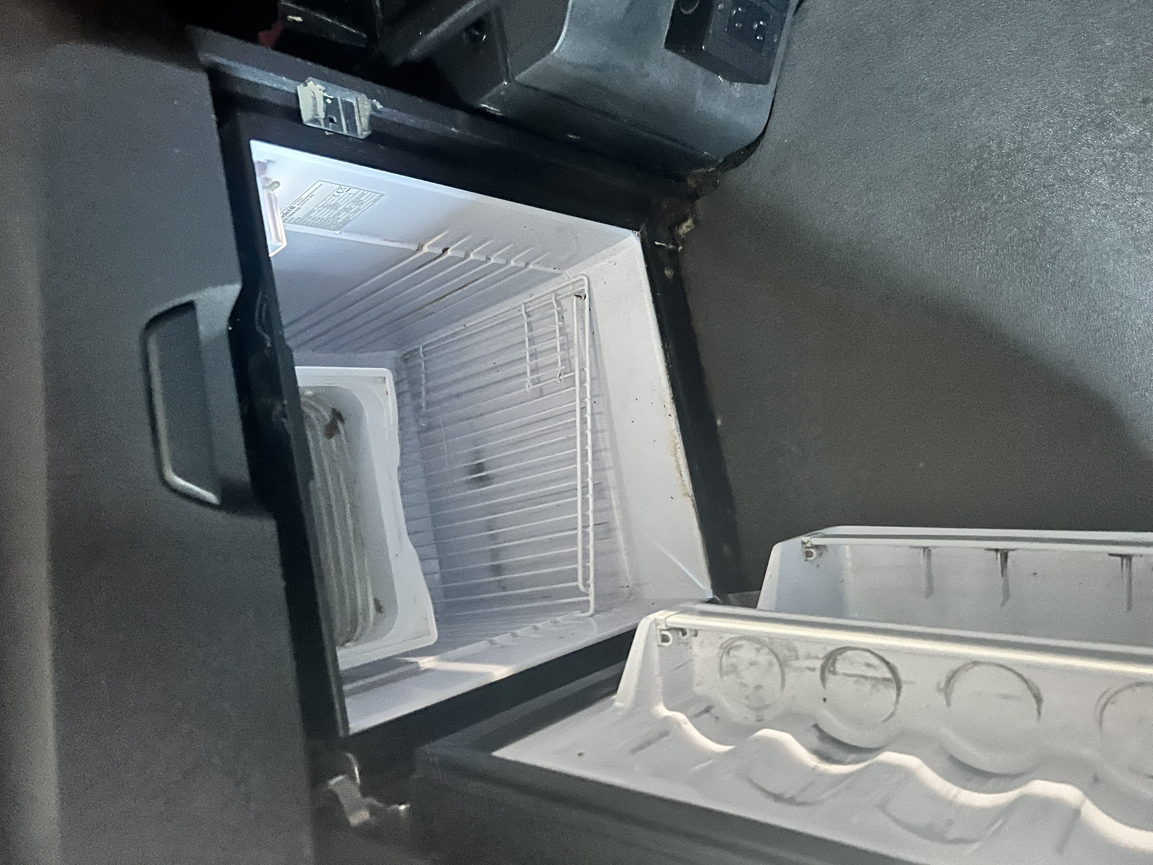 2021 FREIGHTLINER CASCADIA 126SLP - image 17