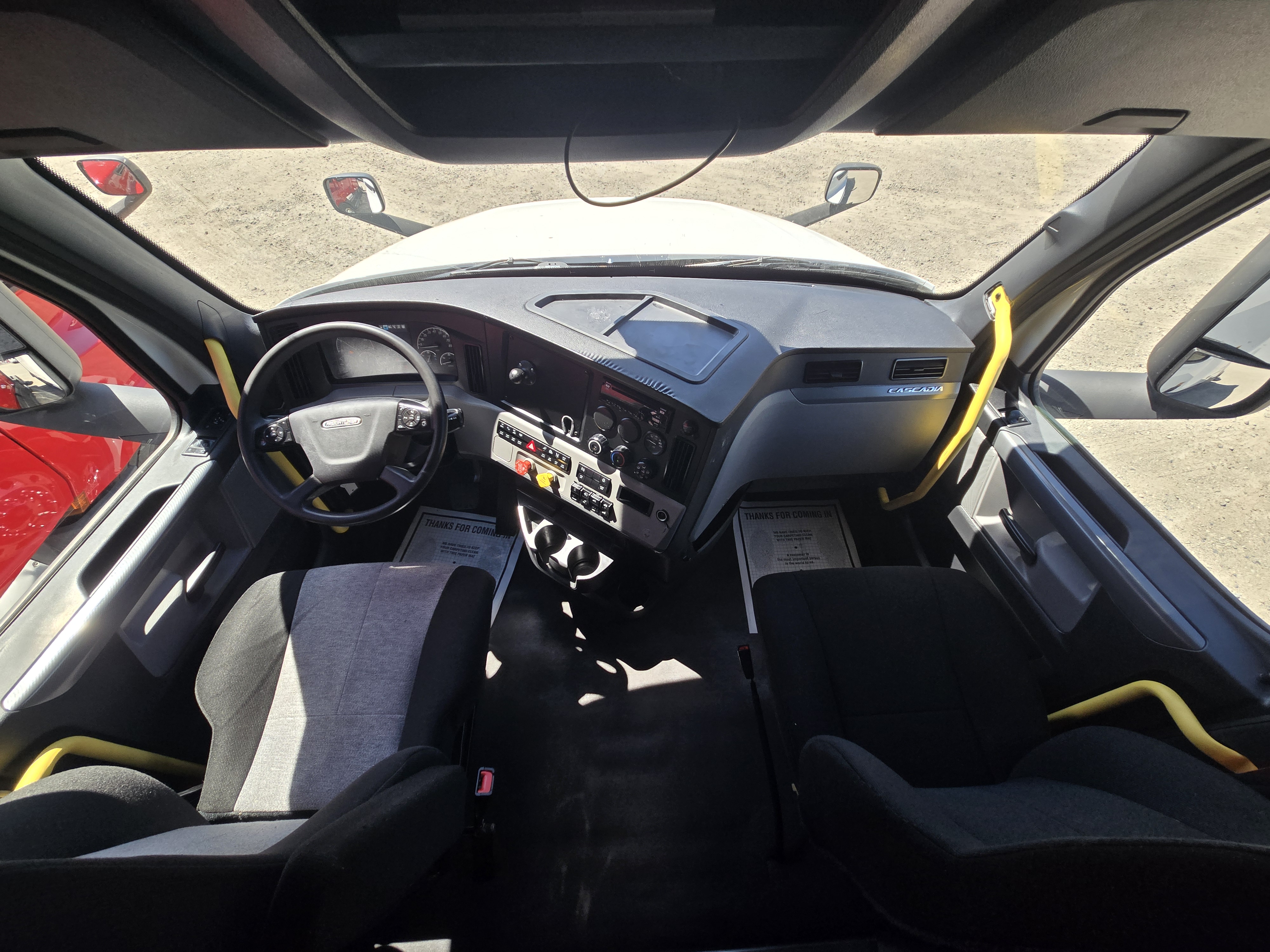 2021 FREIGHTLINER CASCADIA 126SLP - image 18