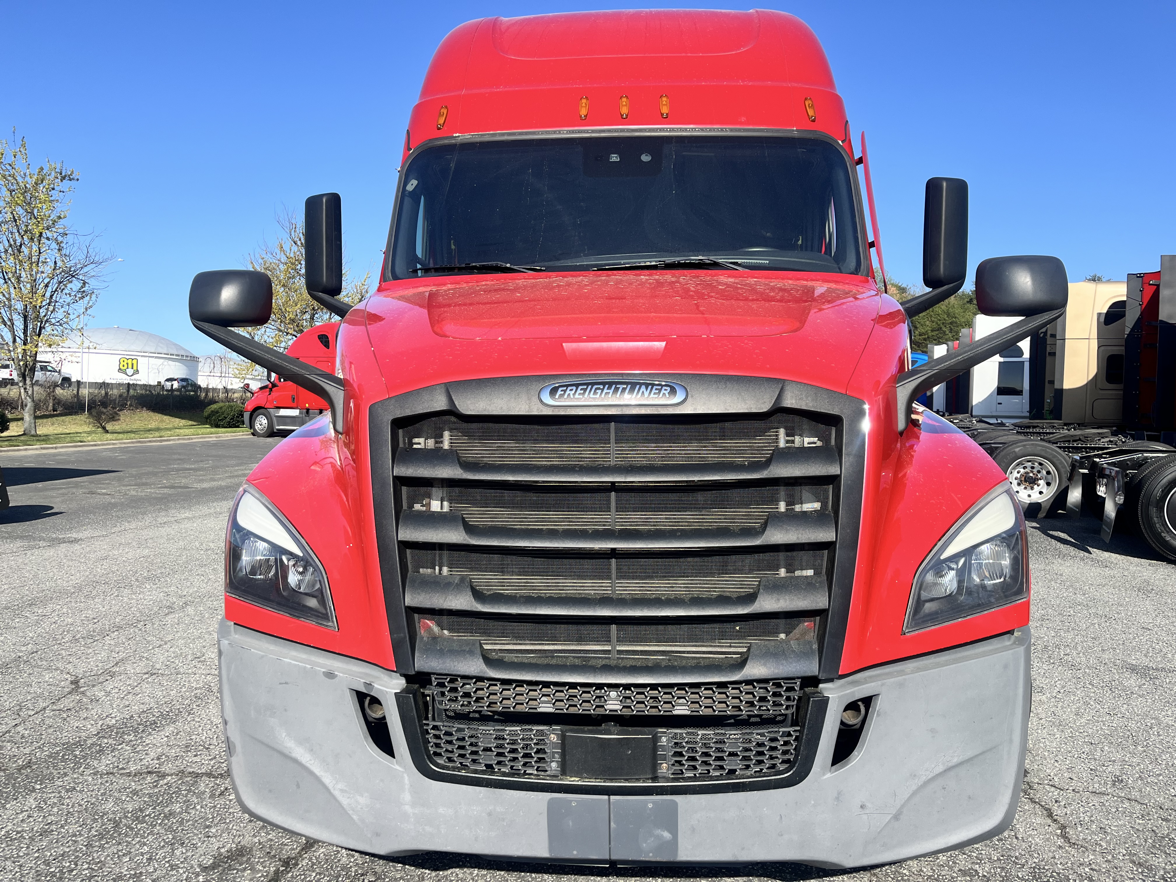 2021 FREIGHTLINER CASCADIA 126SLP - image 8