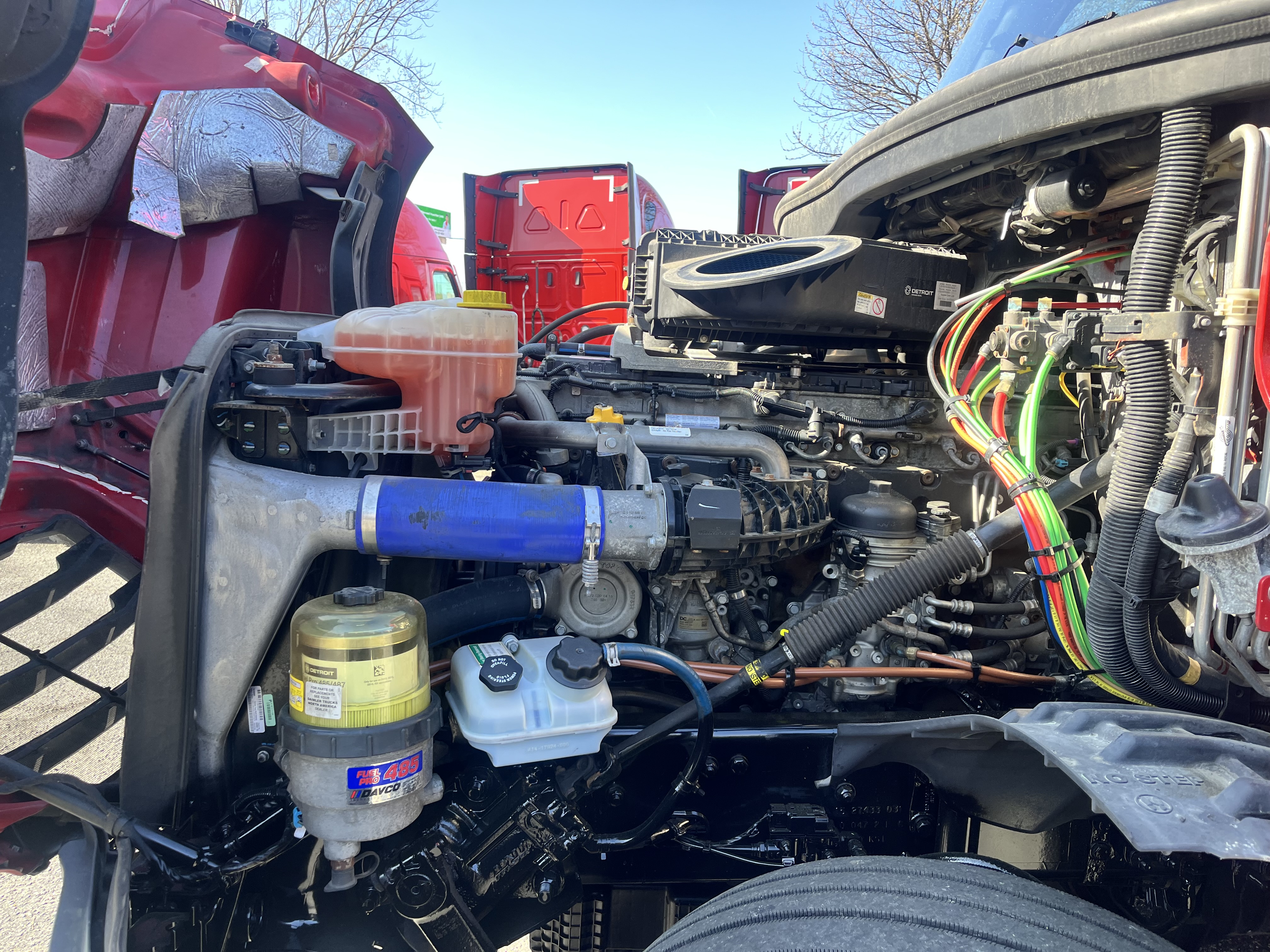 2021 FREIGHTLINER CASCADIA 126SLP - image 10