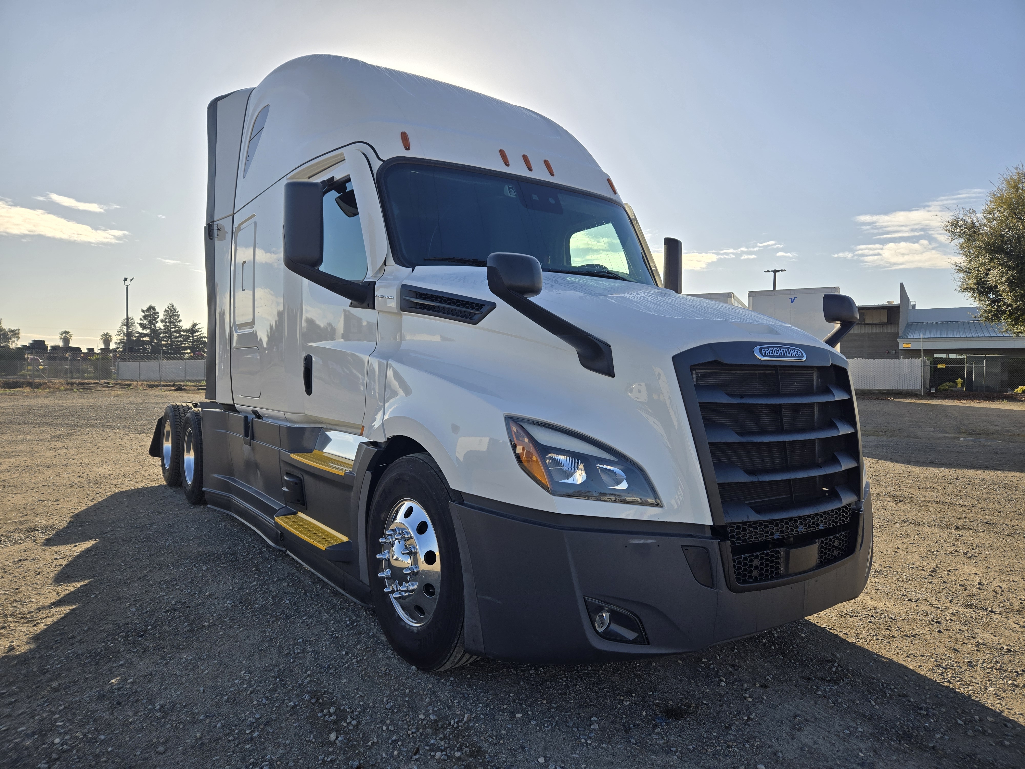 2021 FREIGHTLINER CASCADIA 126SLP - image 7