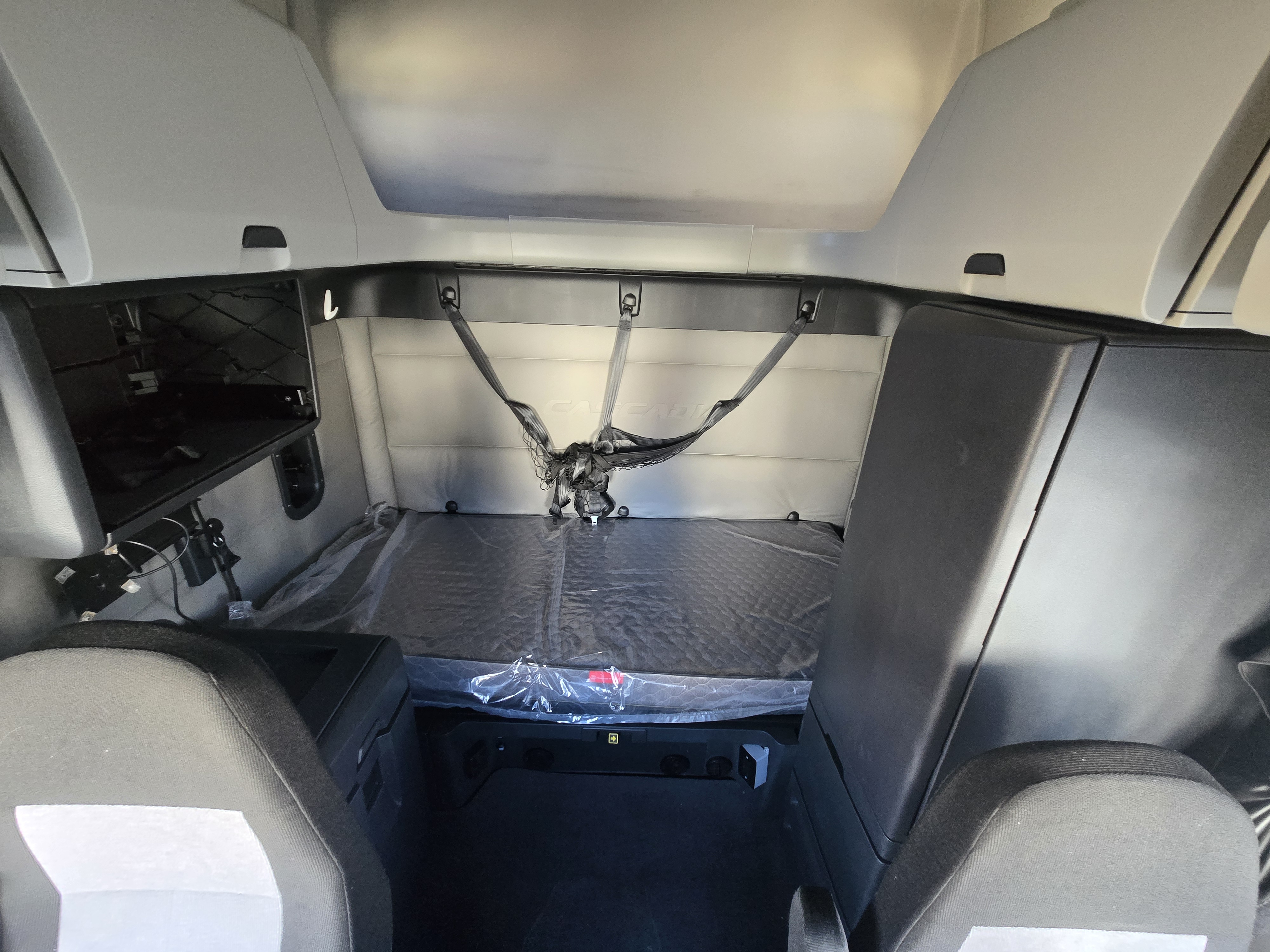 2021 FREIGHTLINER CASCADIA 126SLP - image 14