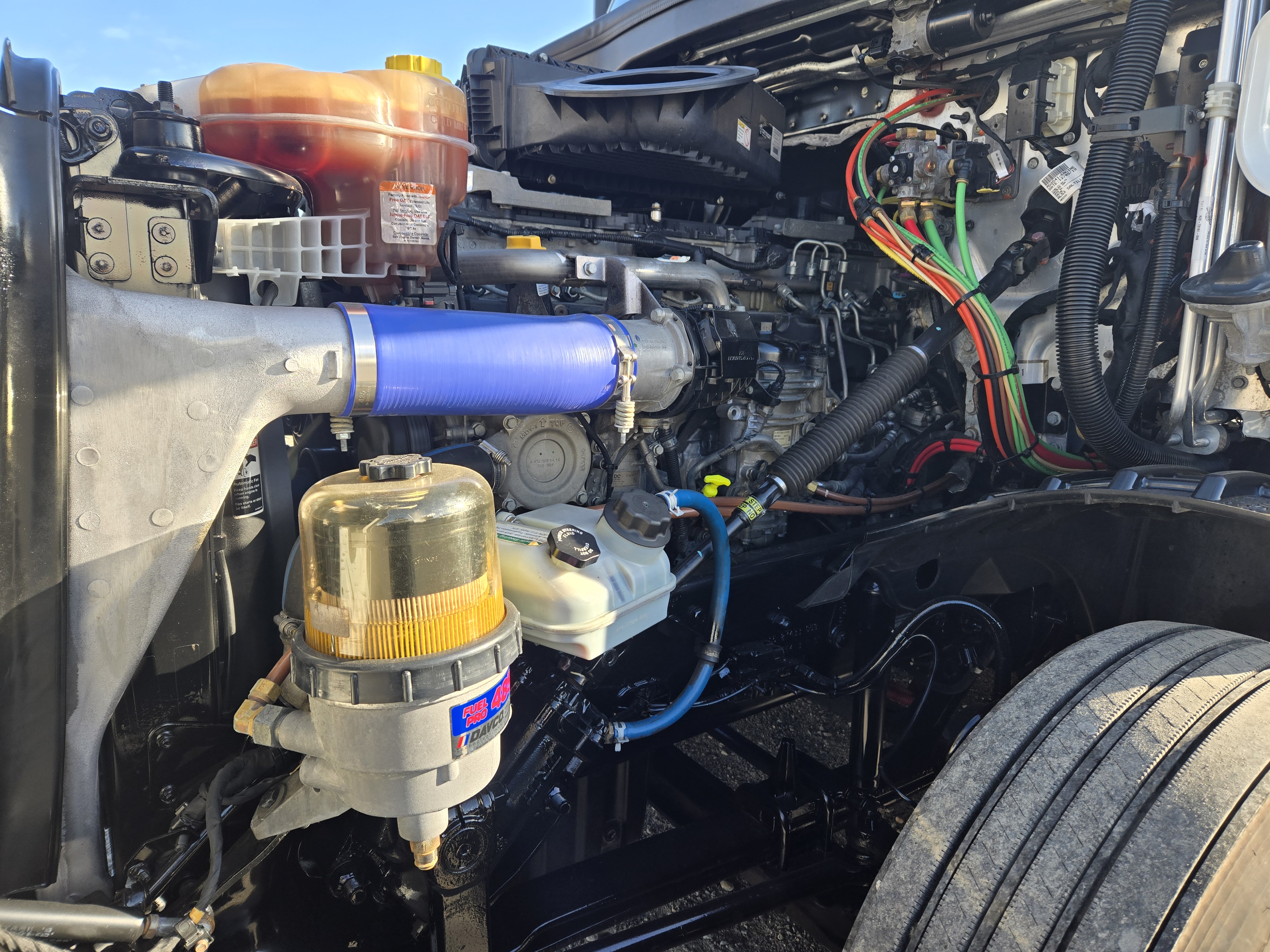 2021 FREIGHTLINER CASCADIA 126SLP - image 9