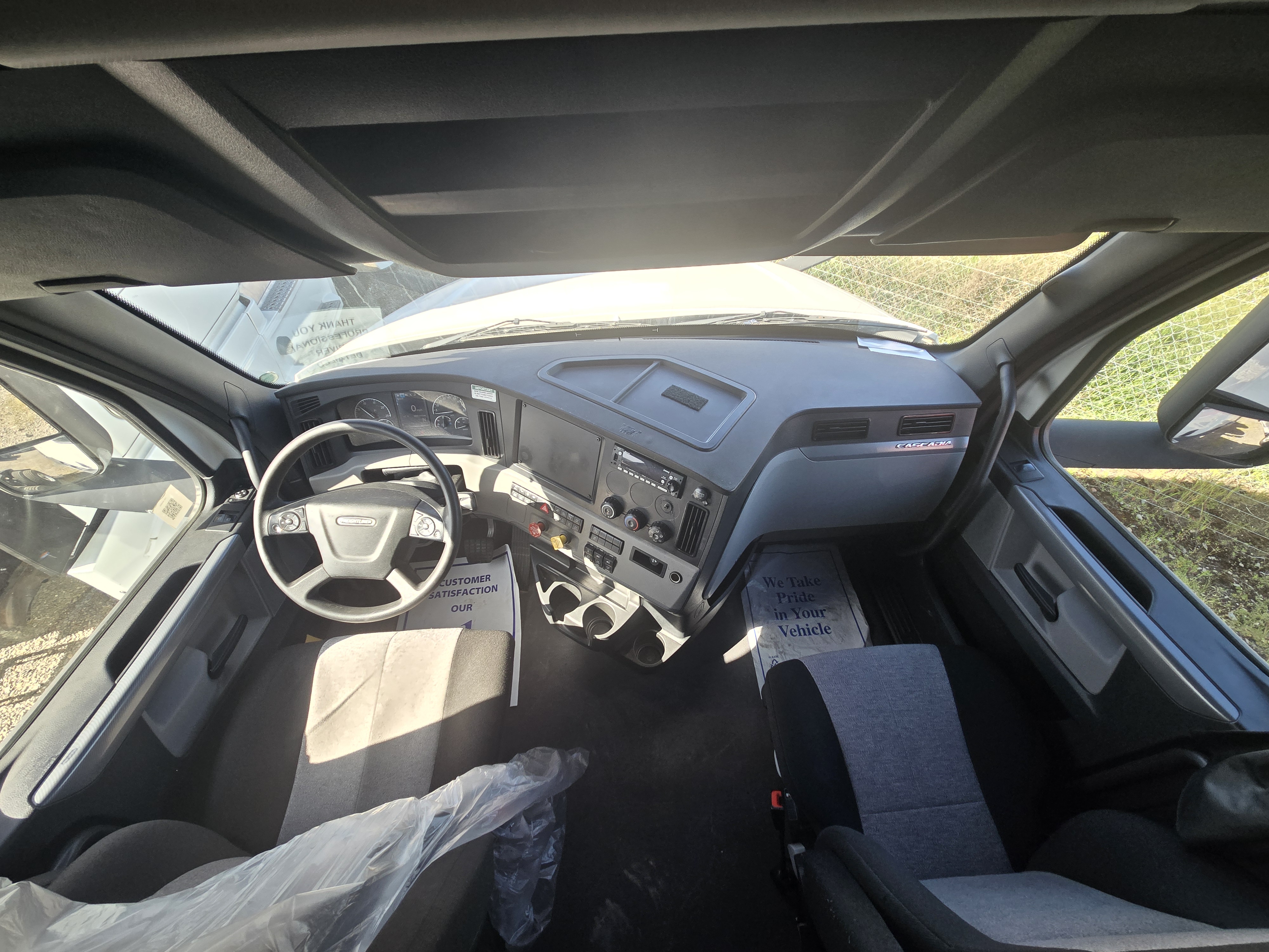 2022 FREIGHTLINER CASCADIA 126SLP - image 18