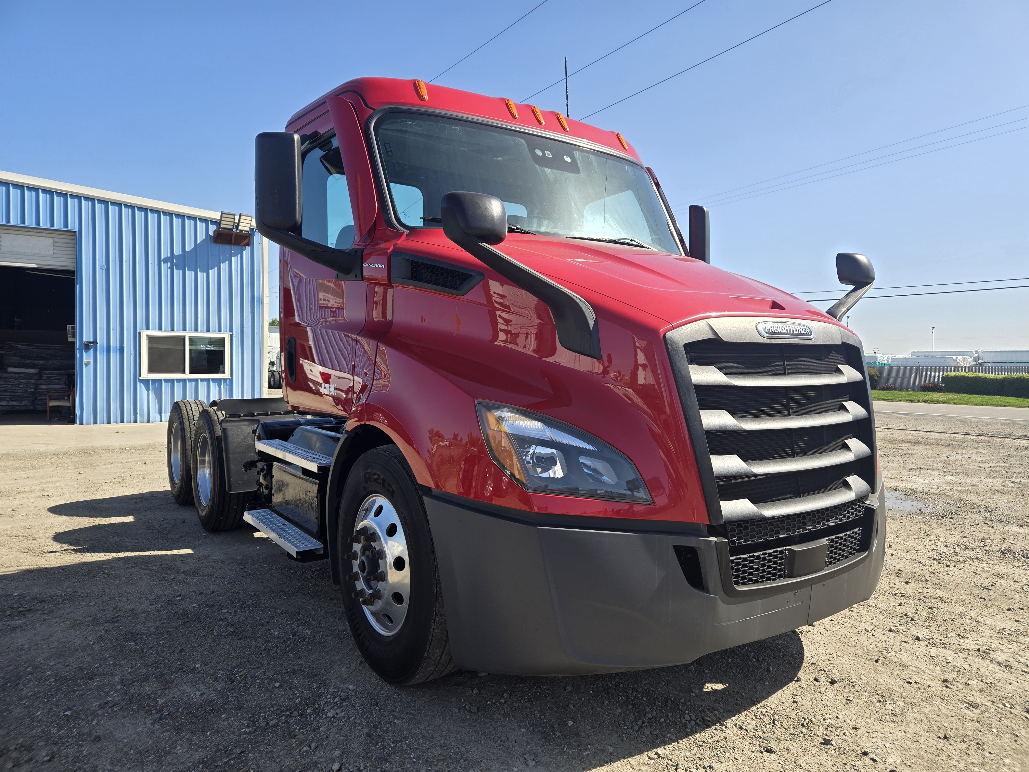 2021 FREIGHTLINER CASCADIA 116DC - image 8