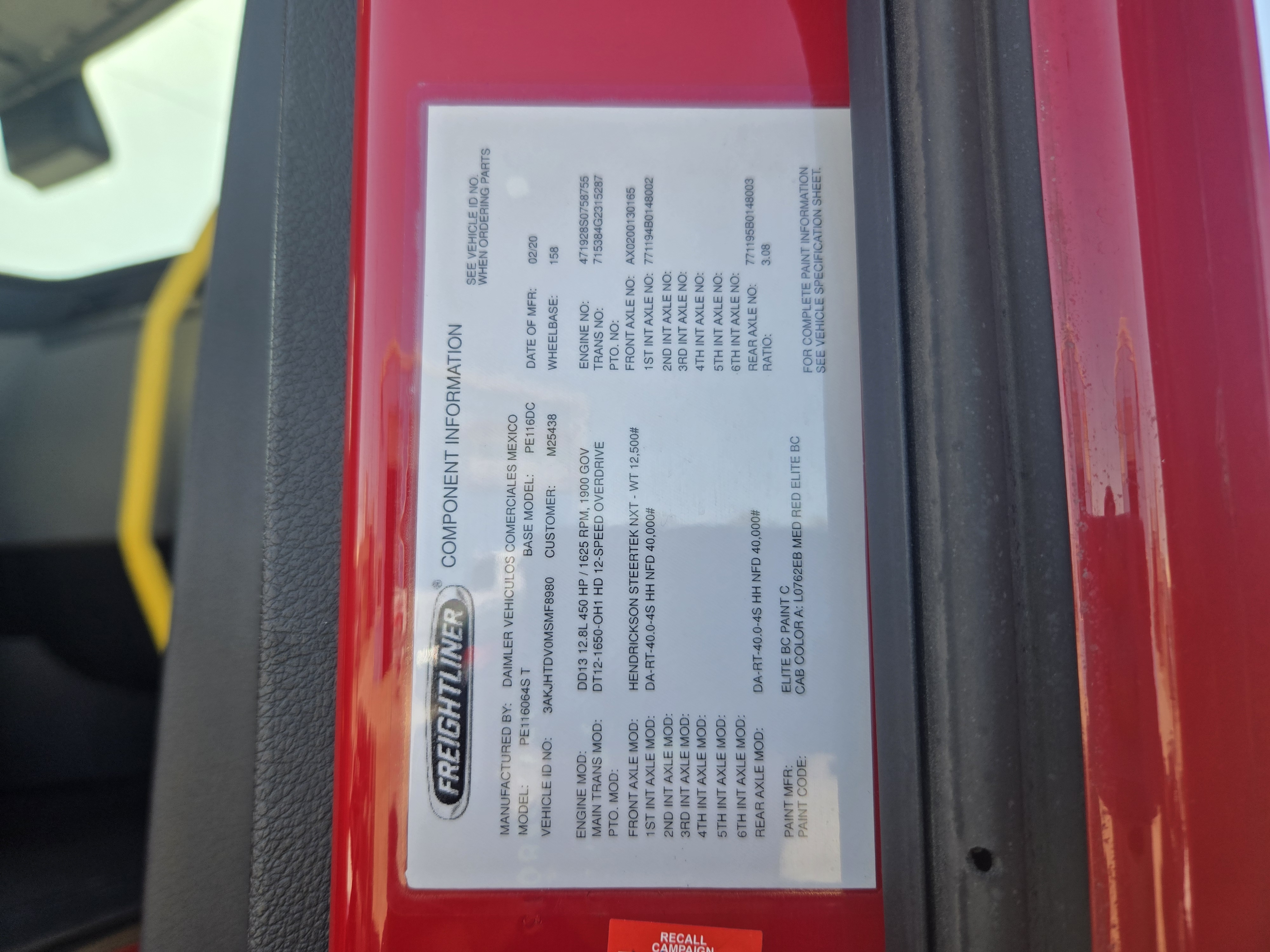 2021 FREIGHTLINER CASCADIA 116DC - image 19