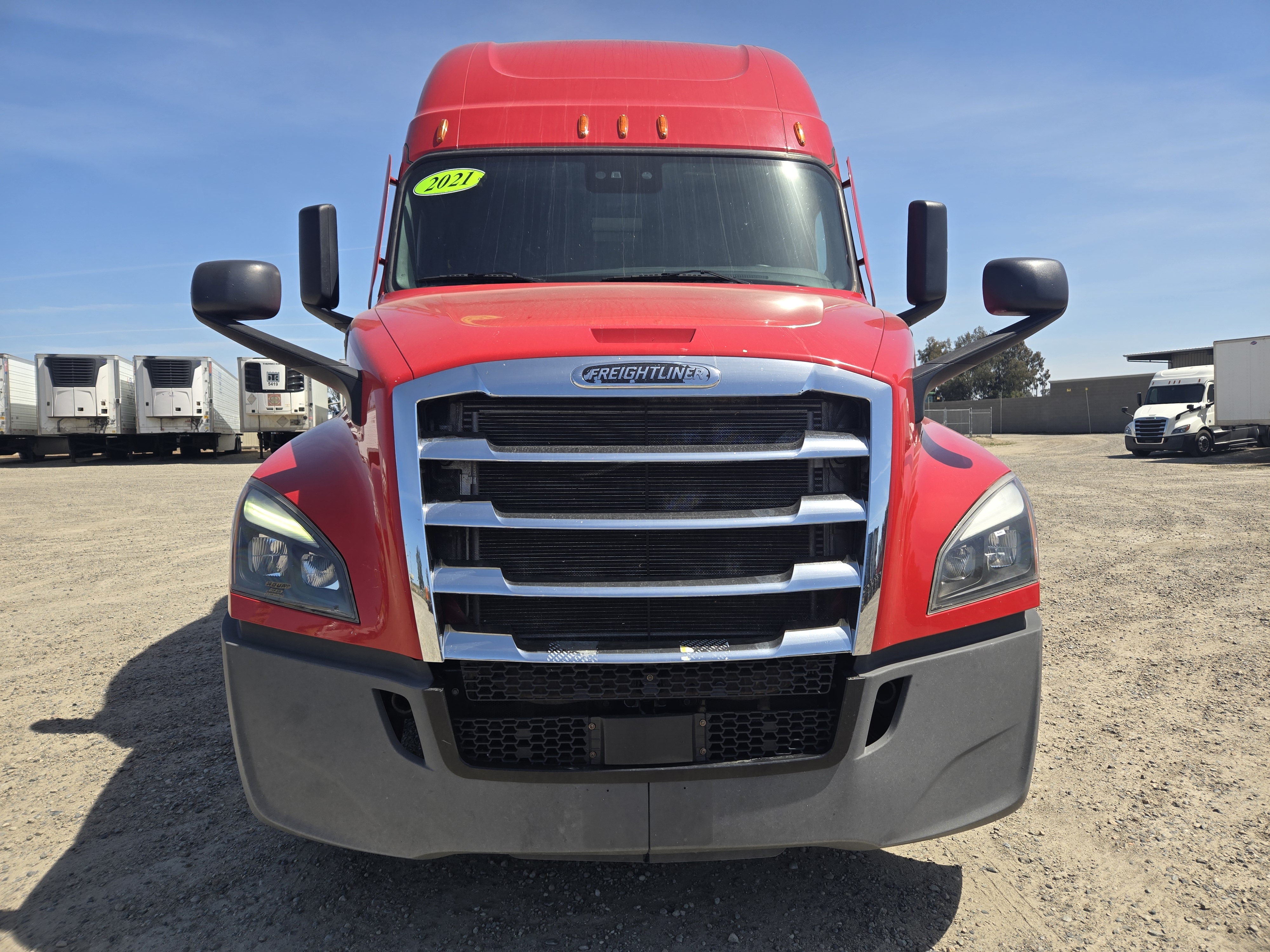 2021 FREIGHTLINER CASCADIA 126SLP - image 2