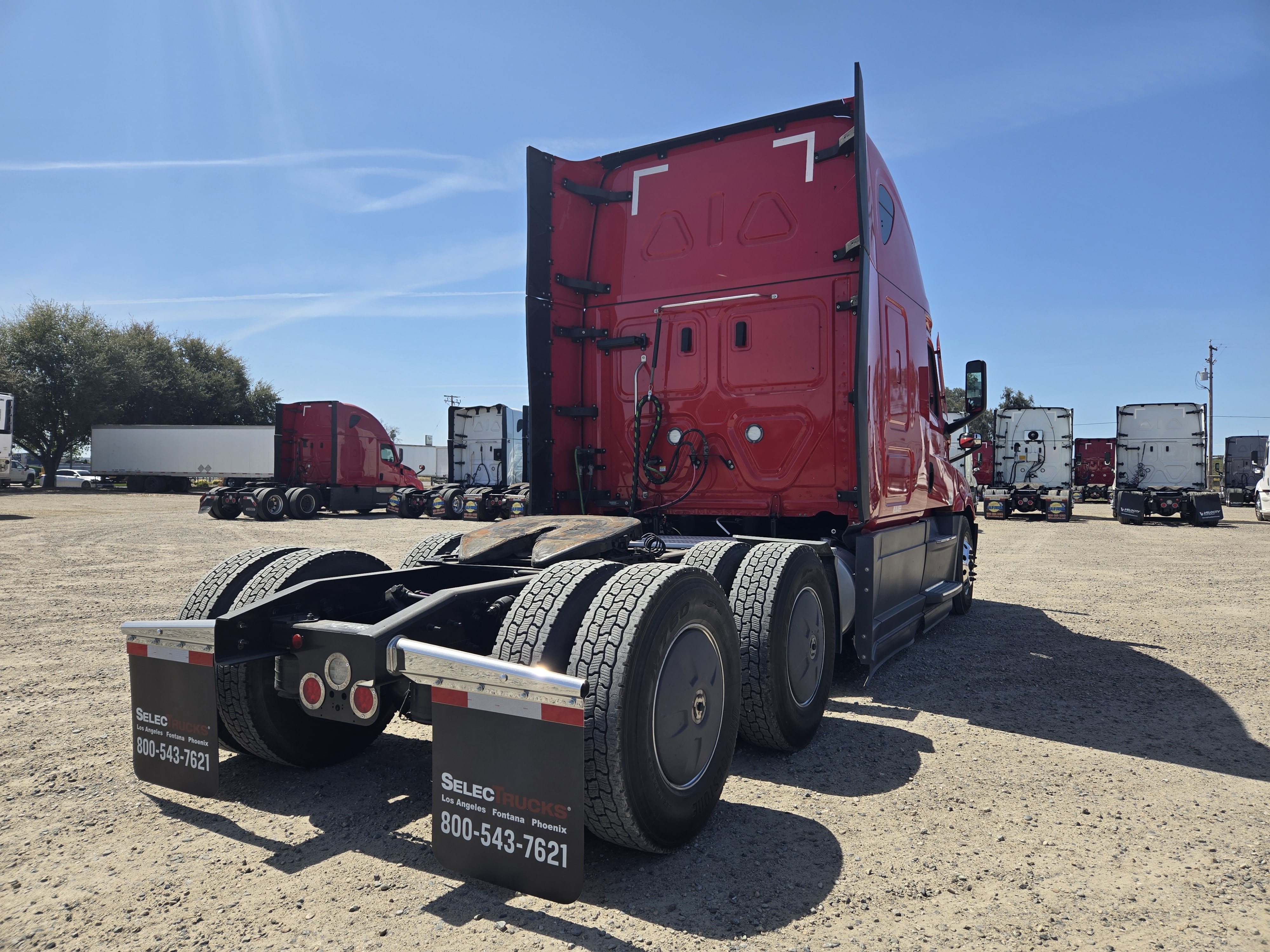 2021 FREIGHTLINER CASCADIA 126SLP - image 6