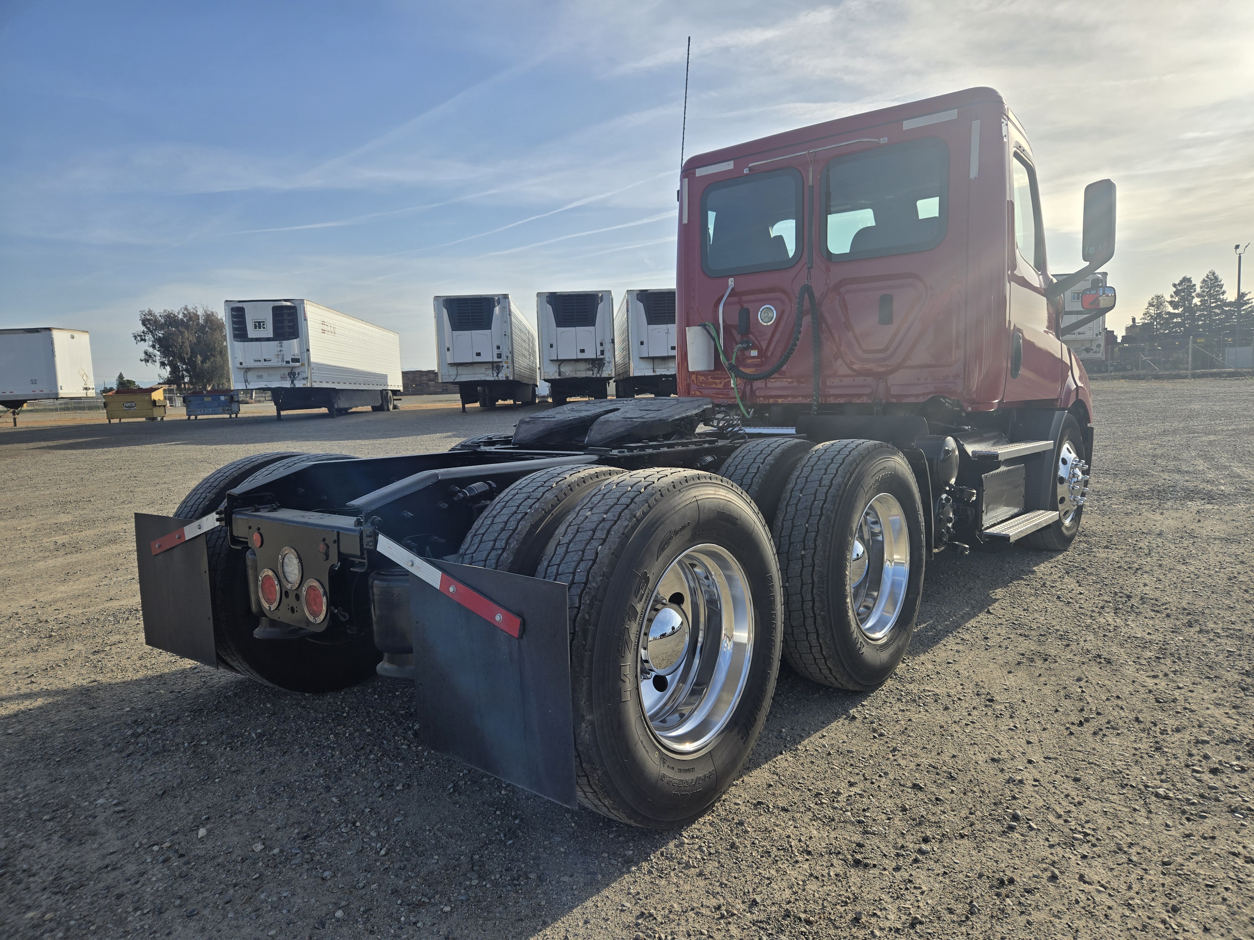 2021 FREIGHTLINER CASCADIA 116DC - image 6