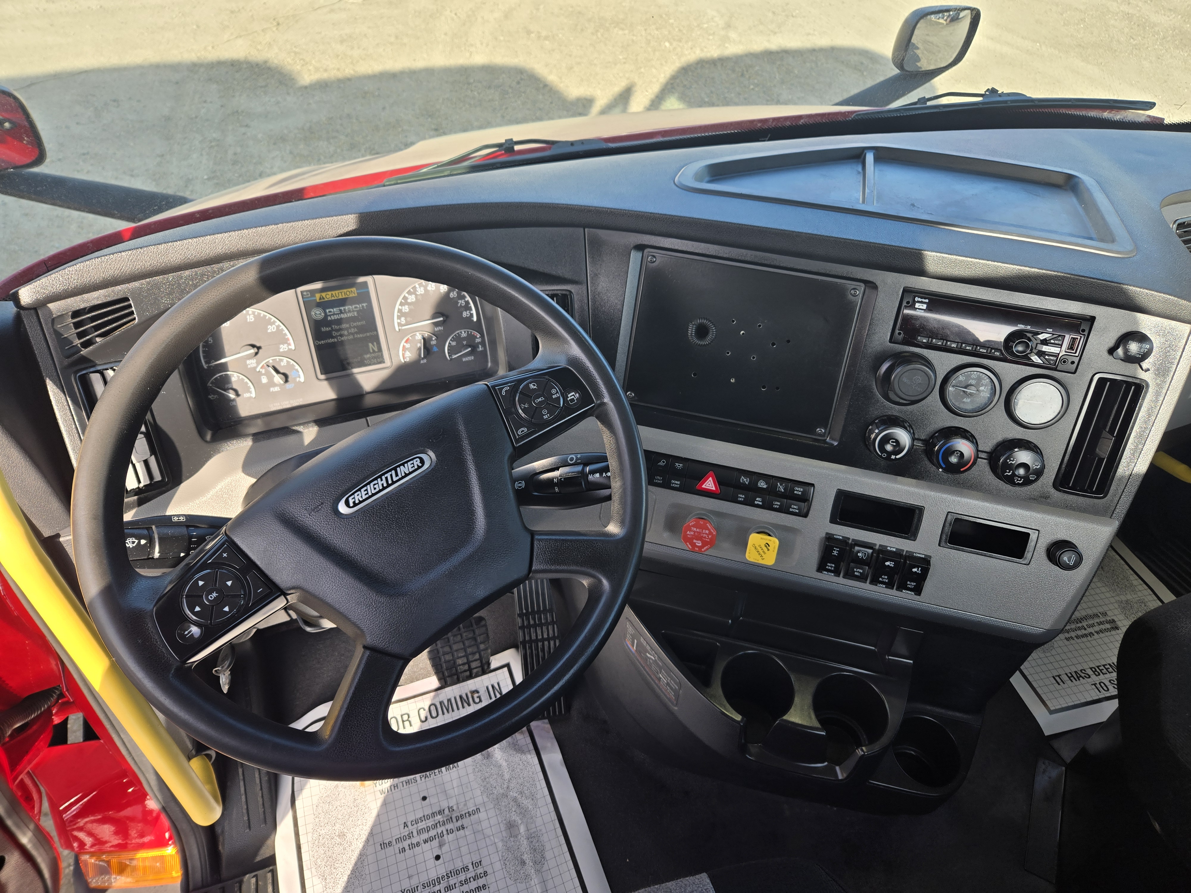 2021 FREIGHTLINER CASCADIA 116DC - image 15