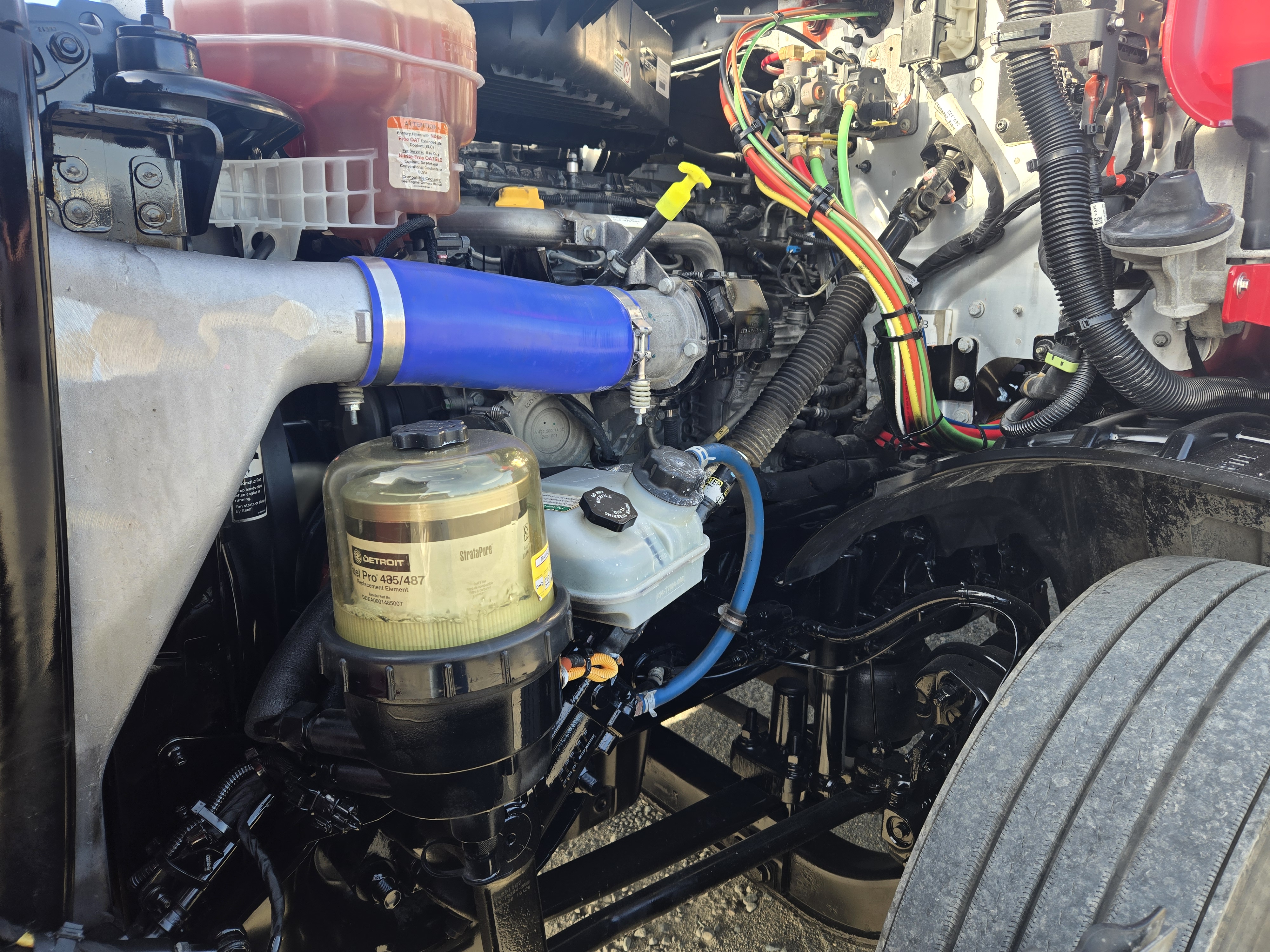 2021 FREIGHTLINER CASCADIA 116DC - image 8