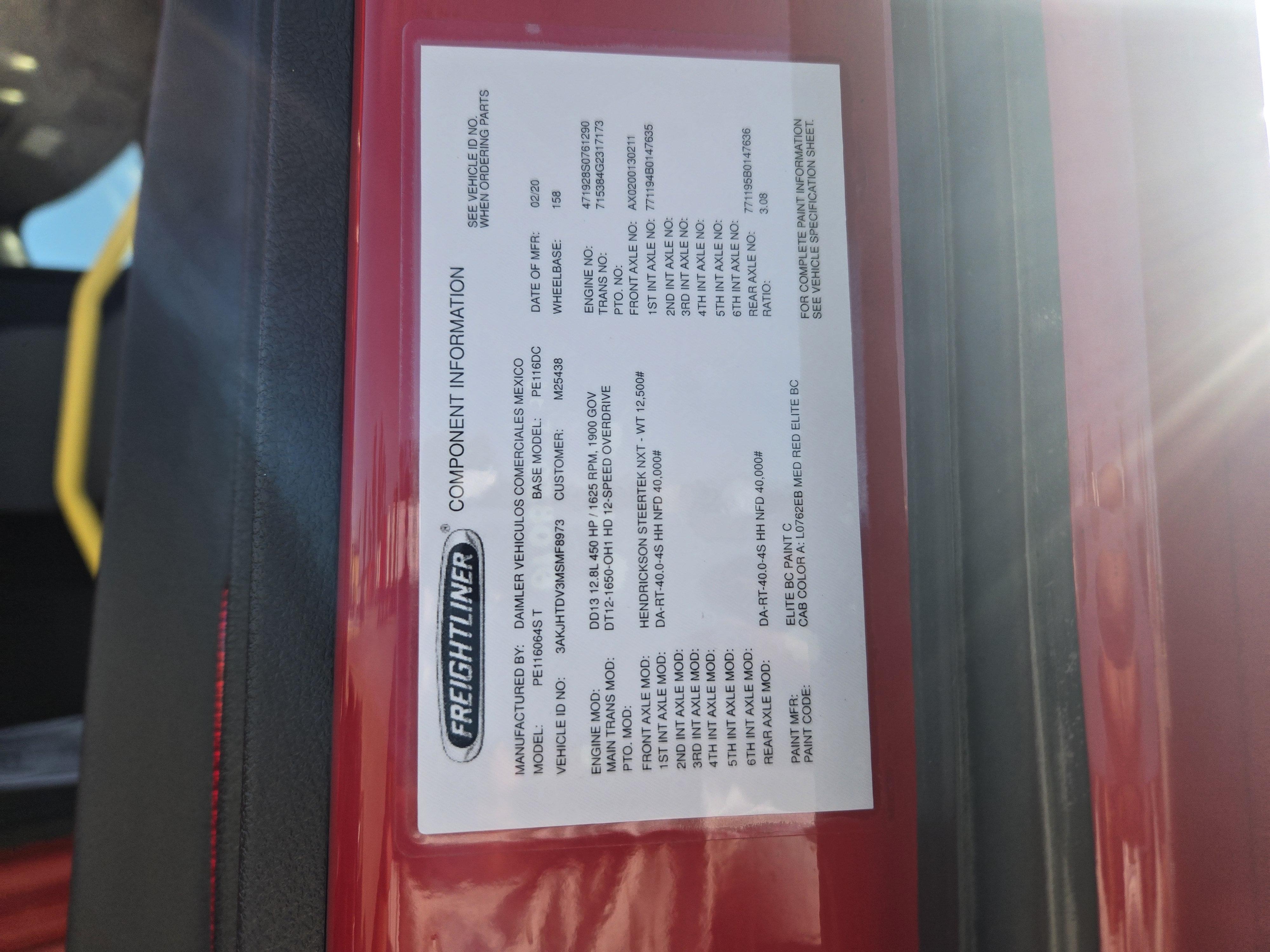 2021 FREIGHTLINER CASCADIA 116DC - image 19