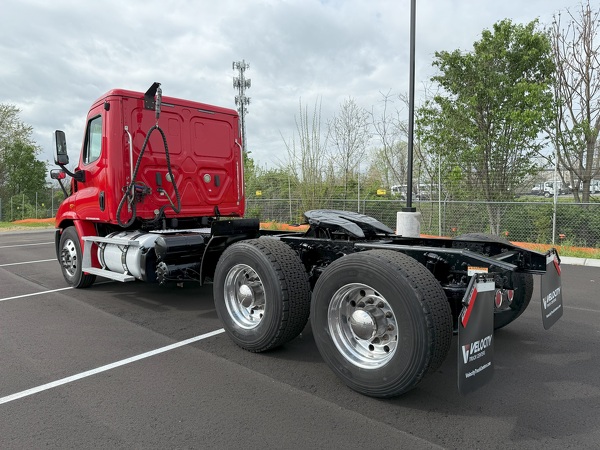 FREIGHTLINER CASCADIA 113DC 2019