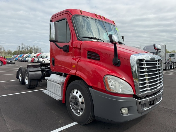 FREIGHTLINER CASCADIA 113DC 2019
