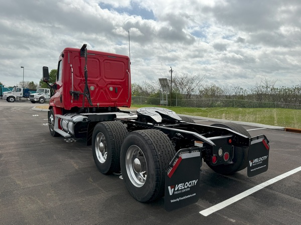 FREIGHTLINER CASCADIA 113DC 2019