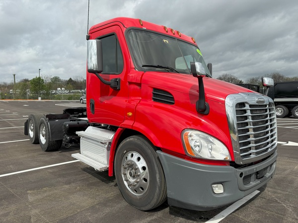 FREIGHTLINER CASCADIA 113DC 2019