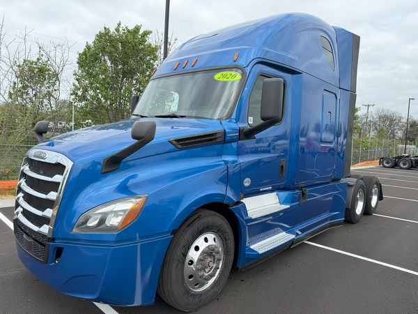 FREIGHTLINER CASCADIA 126SLP 2020
