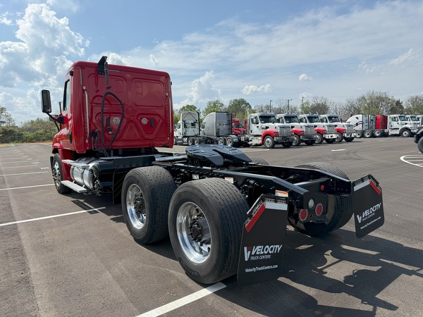 FREIGHTLINER CASCADIA 113DC 2019