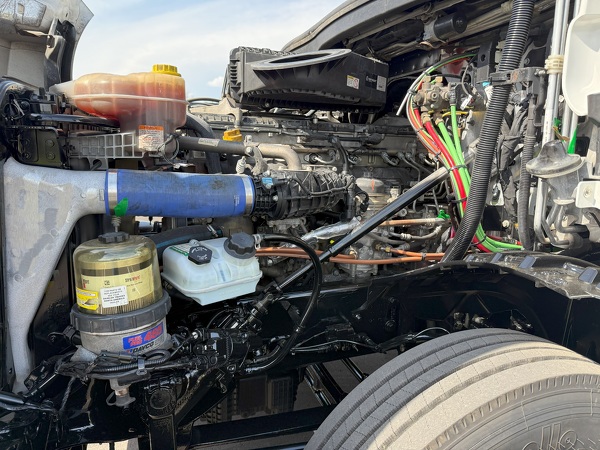 FREIGHTLINER CASCADIA 126SLP 2022