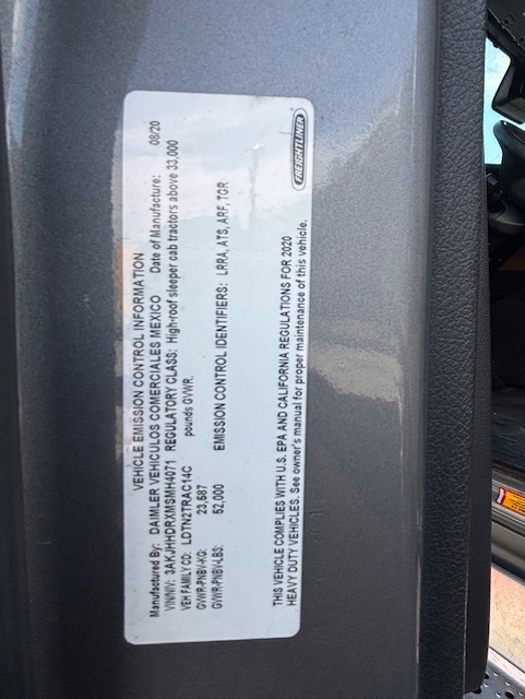 2021 FREIGHTLINER CASCADIA 126SLP - image 9