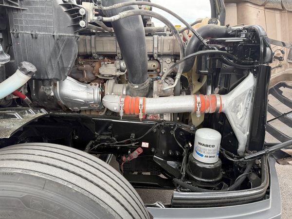FREIGHTLINER CASCADIA 126SLP 2021