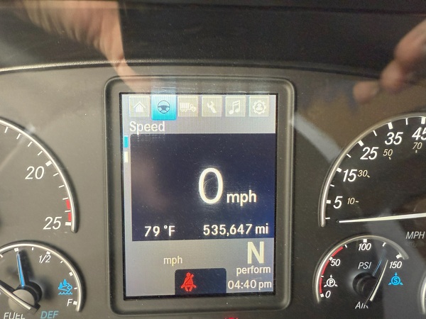 FREIGHTLINER CASCADIA 126SLP 2021