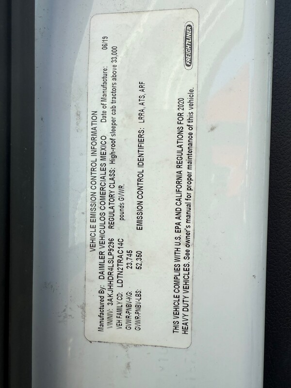 FREIGHTLINER CASCADIA 126SLP 2020