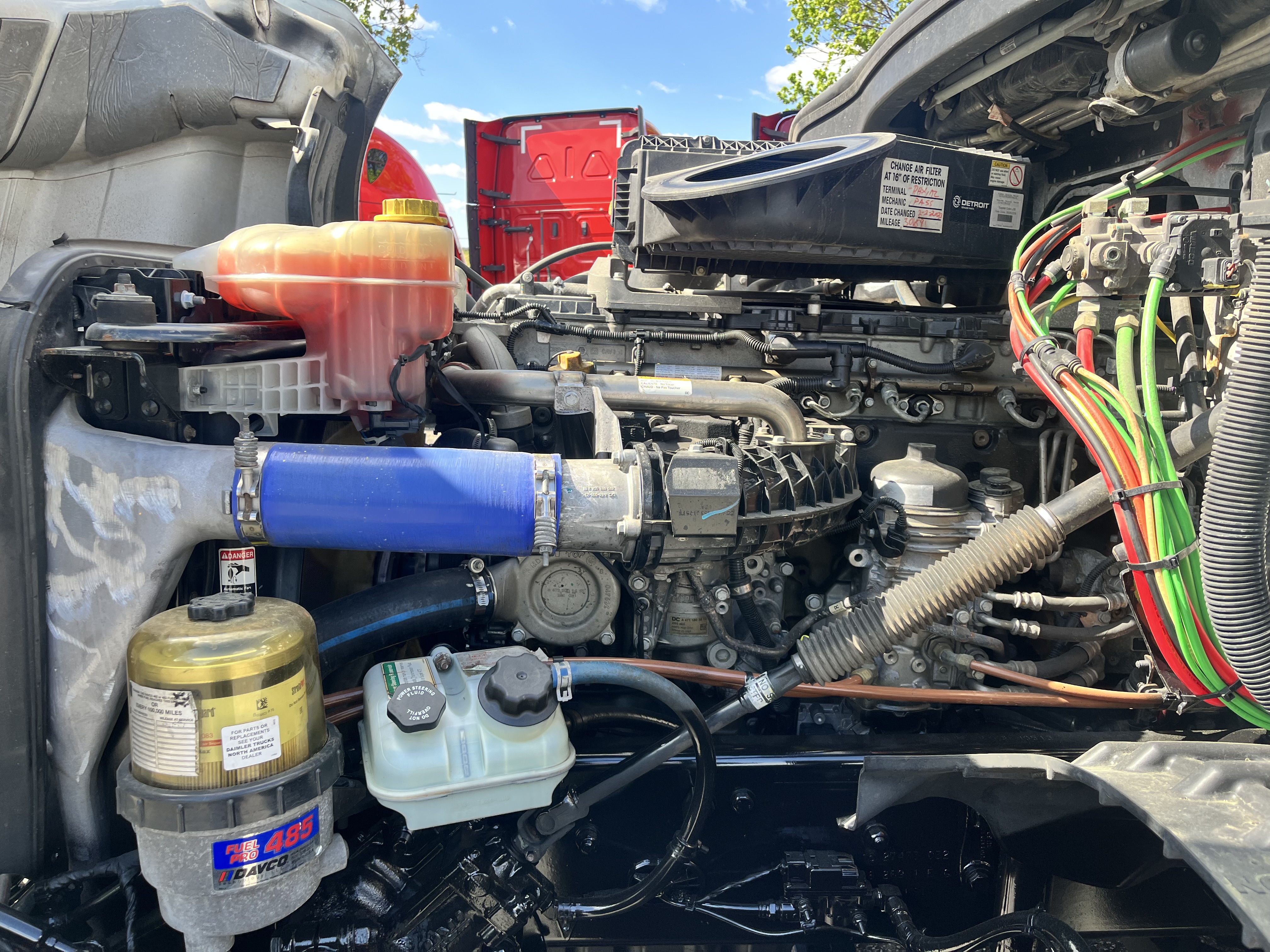 2019 FREIGHTLINER CASCADIA 126SLP - image 7