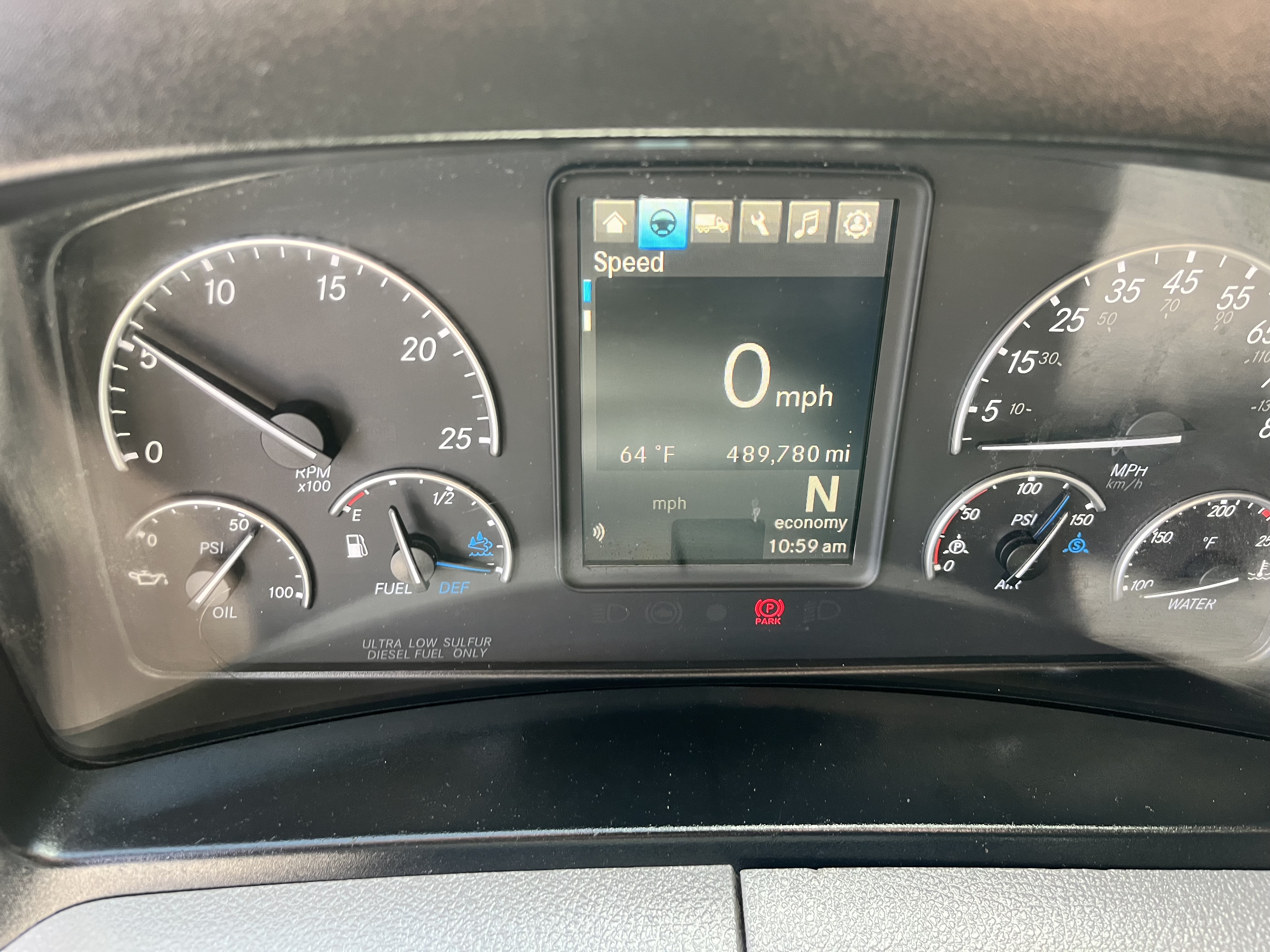 2019 FREIGHTLINER CASCADIA 126SLP - image 11